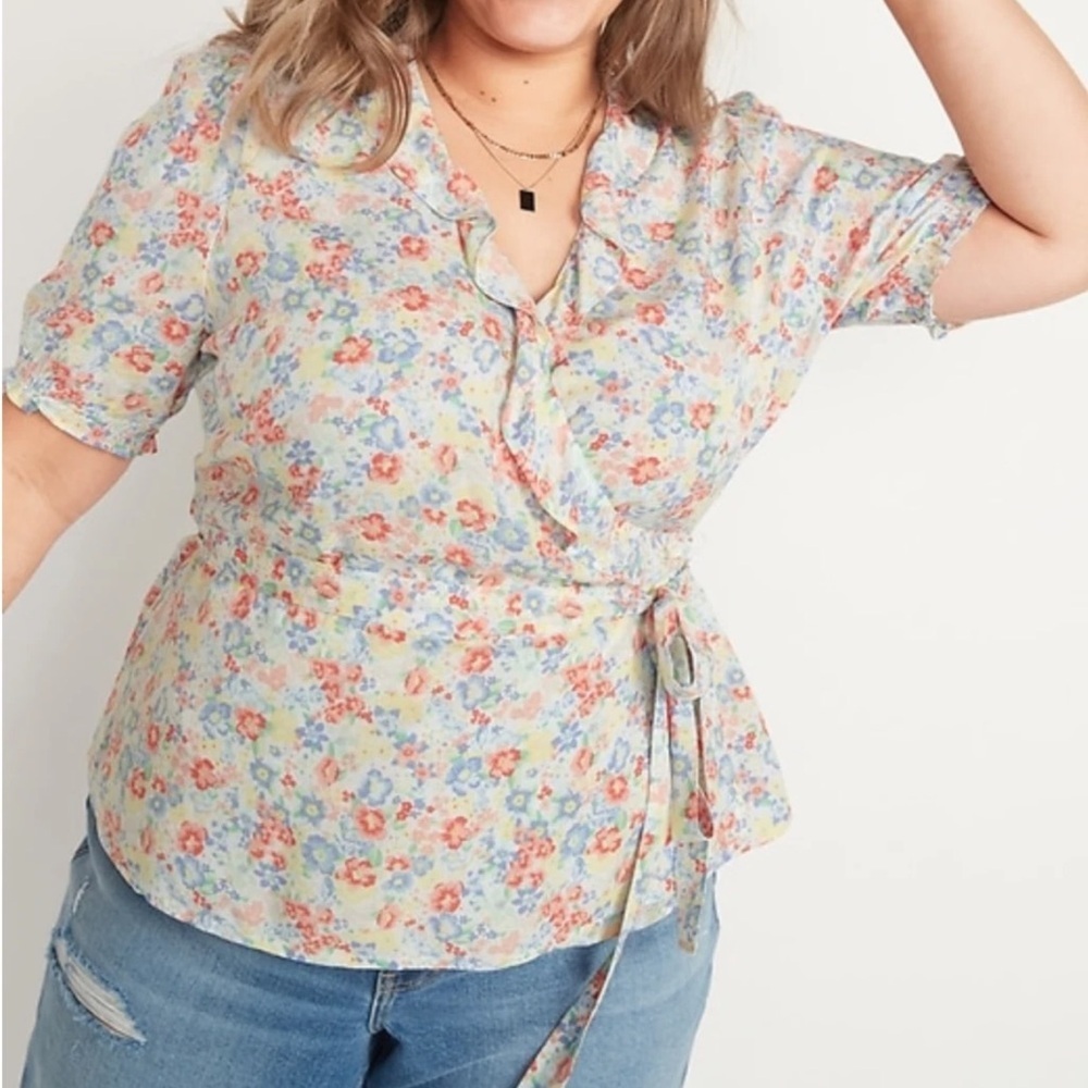 Old Navy Tie Wrap Surplice Floral Short Sleeved Puff Sleeve Blouse Sz L